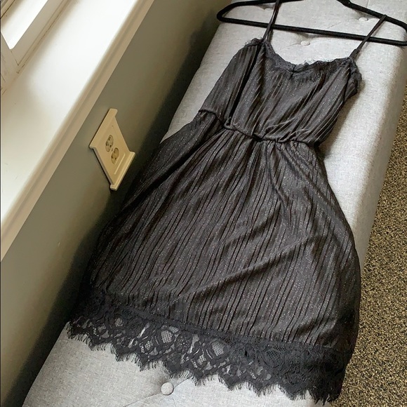 Black sparkly dress - Picture 1 of 4